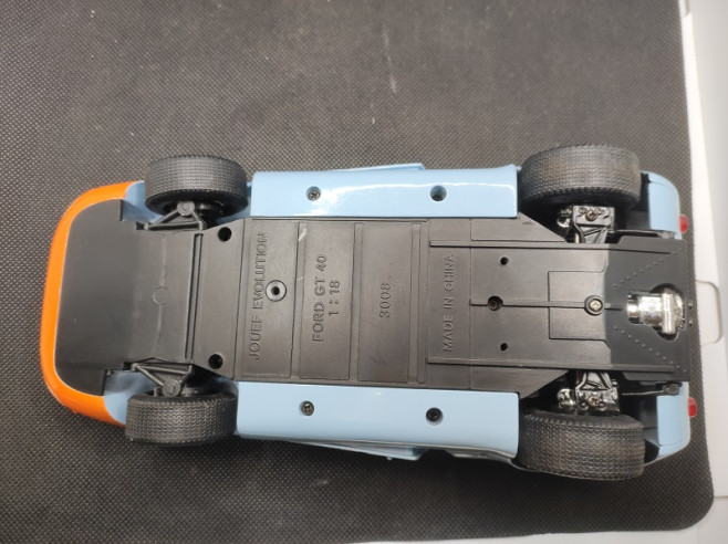 FORD GT40 N° 6 LE MANS 1969 GULF - JOUEF EVOLUTION - N° 3008 - 1/18 | Ford GT N°6 Le mans 1969 Guf - 3008 |