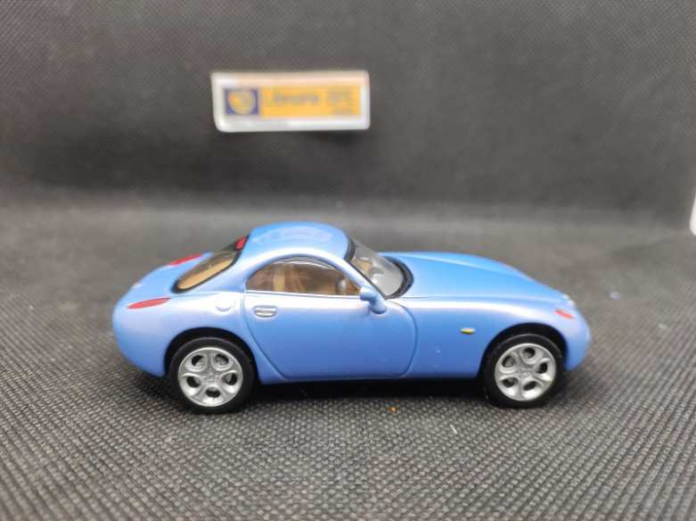 ALFA ROMEO NUVOLA 1999 - SOLIDO - N° 1556 - 1/43 | Alfa Roméo Nuvola de 1999 - 1556 |
