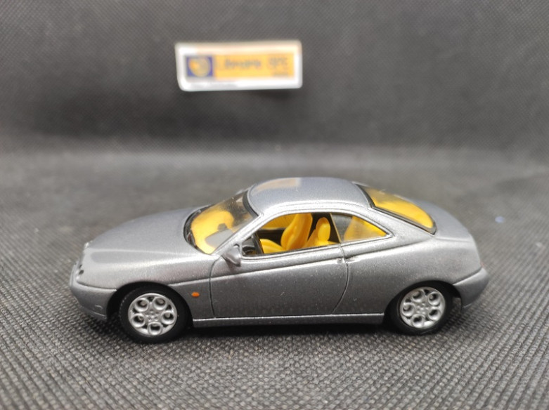 ALFA ROMEO GTV - SOLIDO - N° 1553 - 1/43