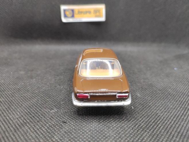 ALFA ROMEO 1300 JUNIOR COUPÉ 1960 - SOLIDO - N° 1852 - 1/43 | Alfa Romeo 1300 Junior Coupé de 1960 - 1852 |