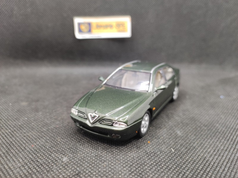 ALFA ROMEO 166 1999 - SOLIDO - N° 1950 - 1/43 | Alfa Roméo 166 de 1999 - 1950 |