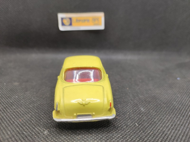 ALFA ROMEO 1900 SUPER SPRINT - DINKY TOYS GB - N° 185 - 1/43 | Alfa Roméo 1900 Super Sprint - 185 |