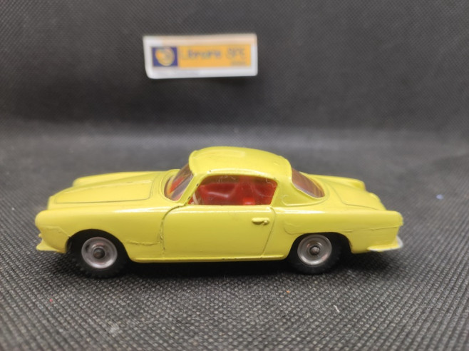 ALFA ROMEO 1900 SUPER SPRINT - DINKY TOYS GB - N° 185 - 1/43 | Alfa Roméo 1900 Super Sprint - 185 |