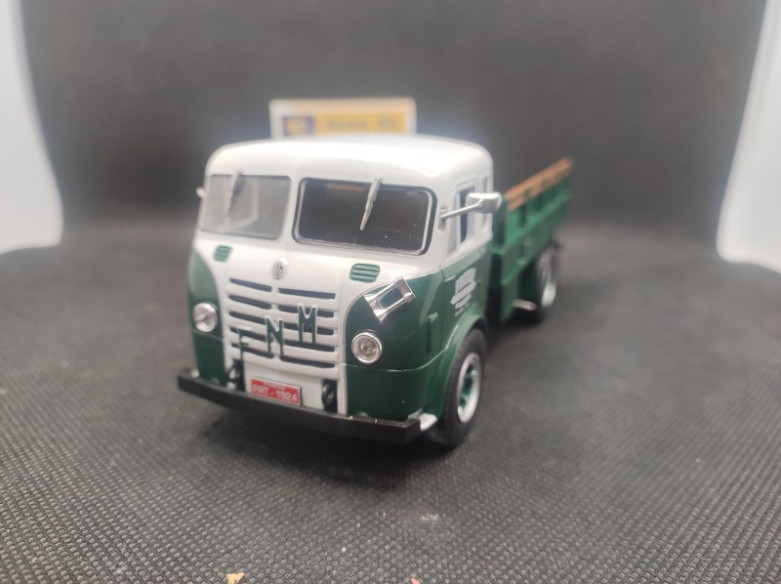 CAMION FNM D-9500 BRASINCA 1957 - IXO - N° 112 - 1/43 | Camion FNM D 9500 Brasinca de 1957 - 112 |
