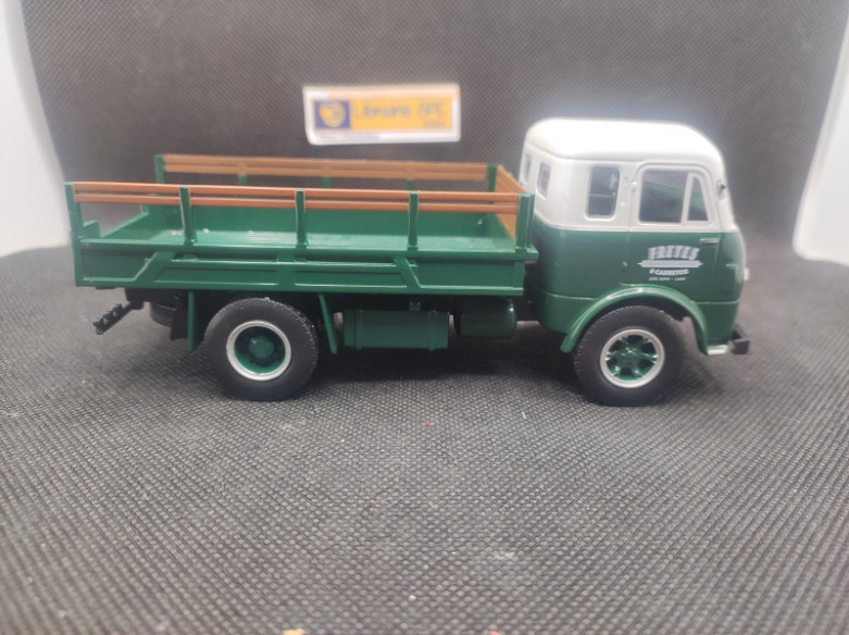 CAMION FNM D-9500 BRASINCA 1957 - IXO - N° 112 - 1/43 | Camion FNM D 9500 Brasinca de 1957 - 112 |
