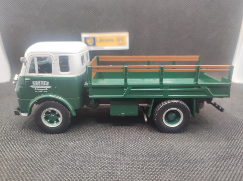 CAMION FNM D-9500 BRASINCA 1957 - IXO - N° 112 - 1/43 | Camion FNM D 9500 Brasinca de 1957 - 112 |
