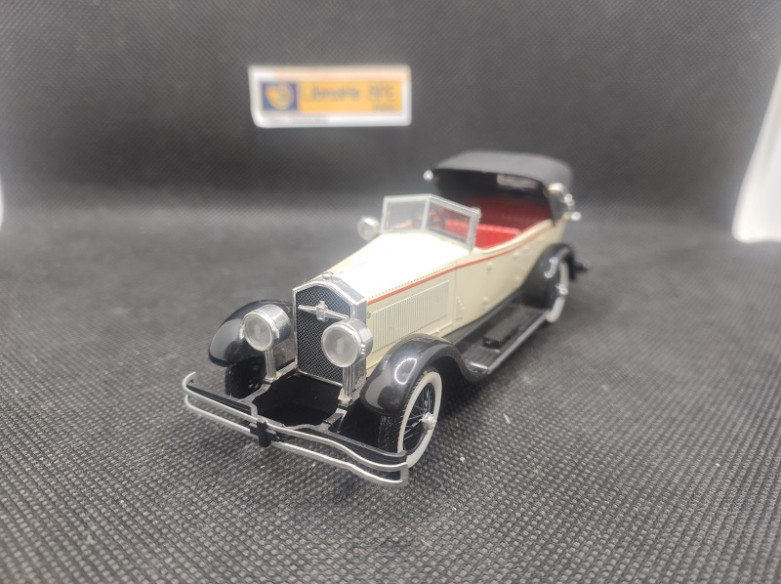 ISSOTA FRASCHINI TIPO 8A SPYDER - RIO - R 15 - 1/43 | Isotta Fraschini Tipo 8A Spyder de 1926  - R15 |