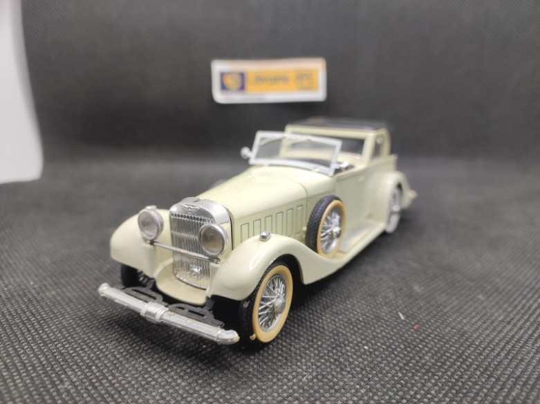 HISPANO SUIZA T12 COUPE VILLE 1934 - RIO - N° R 61 - 1/43 | Hispano Suiza T12 Coupé de Ville de 1934 - R 61 |
