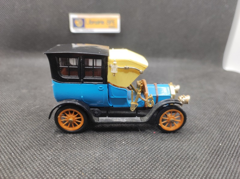LANDAULET BIANCHI 20 30CV 1905 - RIO - N° R 28 - 1/43 | Landaulet Bianchi 20 30CV de 1905 -R28 |