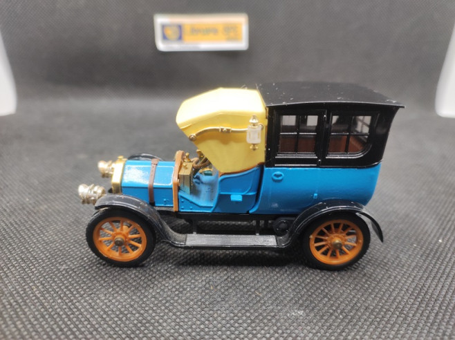 LANDAULET BIANCHI 20 30CV 1905 - RIO - N° R 28 - 1/43 | Landaulet Bianchi 20 30CV de 1905 -R28 |