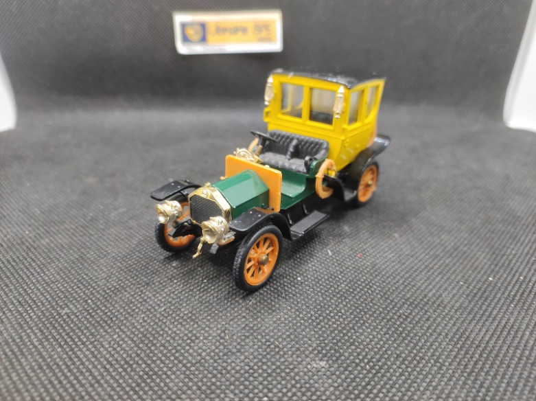 BIANCHI 15/20CV - RIO - N° R 18 - 1/43 | Bianchi 15/20cv - R 18 |