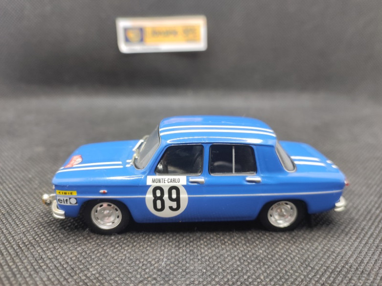 RENAULT 8 GORDINI N°89 RALLYE MONTE CARLO 1969 - IXO - N° 20 - 1/43 | Renault 8 Gordini N° 89 Rallye  Monte Carlo de 1969 - 20 |