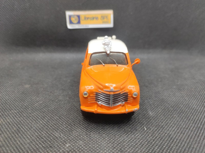 RENAULT COLORALE 4X4 DEPANNEUSE - DUPLIFORM - N° 1 - 1/50 | Renault Colorale 4x4 Dépanneuse - 1 |