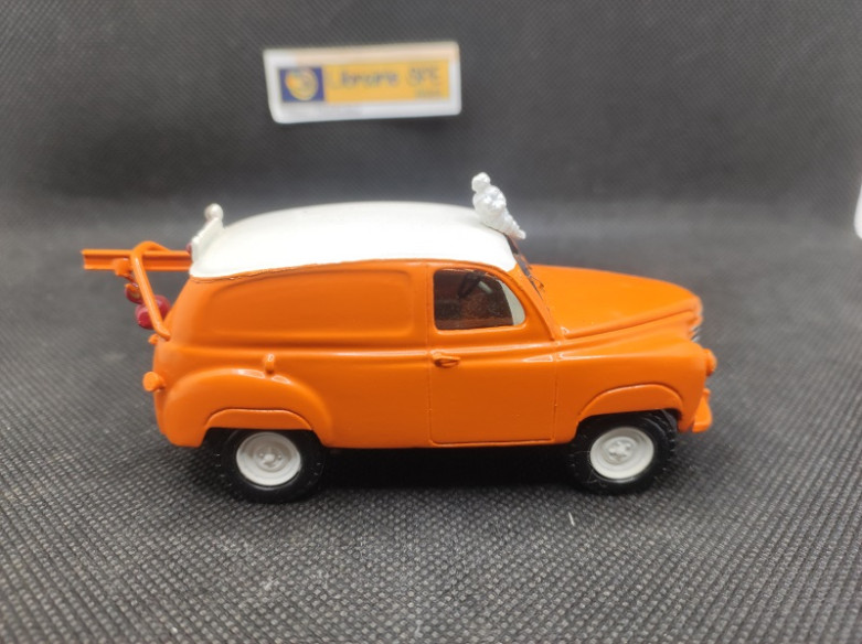 RENAULT COLORALE 4X4 DEPANNEUSE - DUPLIFORM - N° 1 - 1/50 | Renault Colorale 4x4 Dépanneuse - 1 |