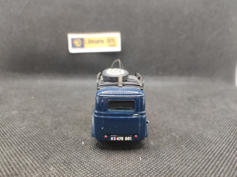RENAULT JUVAQUATRE GENDARMERIE - ELYSEE - N° 566 - 1/43
