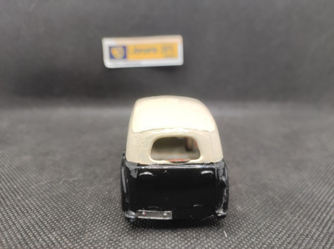 RENAULT TAXI COLORALE 800 KGS - C.I.J - N° 3/45 - 1/43 | Renault Taxi Colorale 800 Kgs - 3/45 |