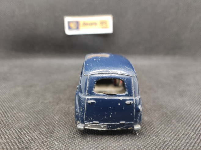 RENAULT PRAIRIE - CIJ - N° 3/42 - 1/43 | Renault Prairie - 3/42 |