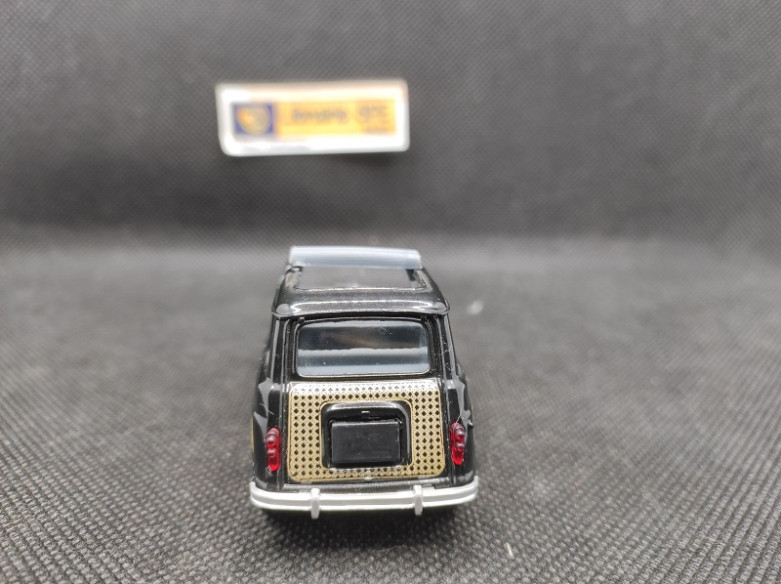 RENAULT 4L DECOUVRABLE 1964 - SOLIDO - N° 4545 - 1/43 | Renault 4L Découvrable de 1964 - 4545 |