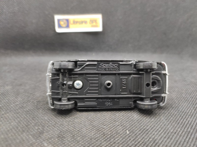 RENAULT 4L DECOUVRABLE 1964 - SOLIDO - N° 4545 - 1/43 | Renault 4L Découvrable de 1964 - 4545 |