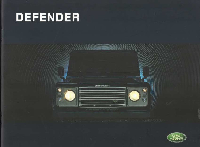 Brochure LAND ROVER DEFENDER SE (2004) Français | LR13 - Ref: LRB/MAR/DEF/CAT/2004/01FR |