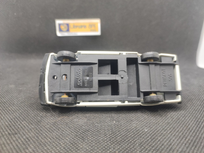PEUGEOT 505 BLANCHE - SOLIDO - N° 1312 - 1/43 | Peugeot 505 Blanche - 1312 |