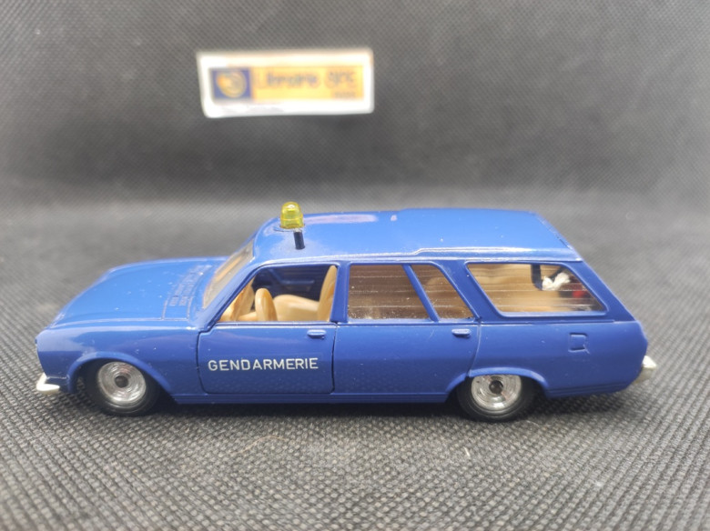 PEUGEOT 504 BREAK GENDARMERIE - SOLIDO - N° 23 - 1/43 | Peugeot 504 Break Gendarmerie - 23 |