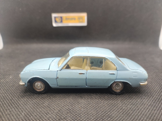 PEUGEOT 504 BERLINE BLEUE - DINKY TOYS - N° 1415 - 1/43 | Peugeot 504 Berline Bleue - 1415 |