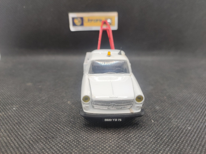 PEUGEOT 404 DEPANNEUSE AVIA - ELIGOR - 1/43 | Peugeot 404 Dépanneuse AVIA |