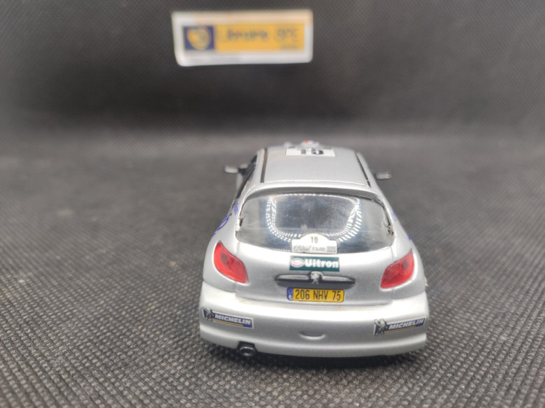 PEUGEOT 206 WRC TOUR DE CORSE 2000 - SOLIDO - N° 1530 - 1/43 | Peugeot 206 WRC Tour de Corse 2000 - 1530 |