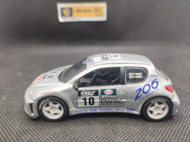 PEUGEOT 206 WRC TOUR DE CORSE 2000 - SOLIDO - N° 1530 - 1/43 | Peugeot 206 WRC Tour de Corse 2000 - 1530 |