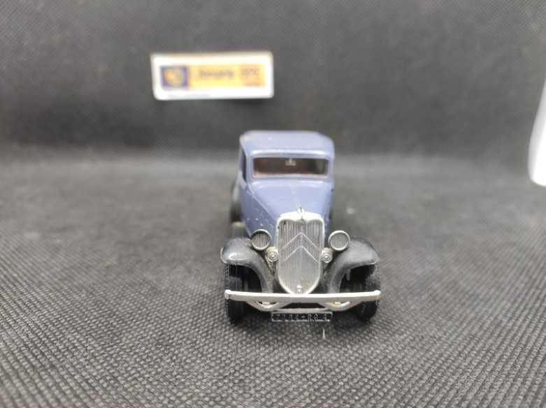 CITROEN ROSALIE 1934 - NOREV - N° 30 - 1/43 | Citroën Rosalie de 1934 - 30 |