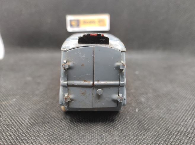 RENAULT 1000 KGS FOURGON - C.I.J - N° 3-60 - 1/43 | Renault 1000Kgs fourgon - 3-60 |