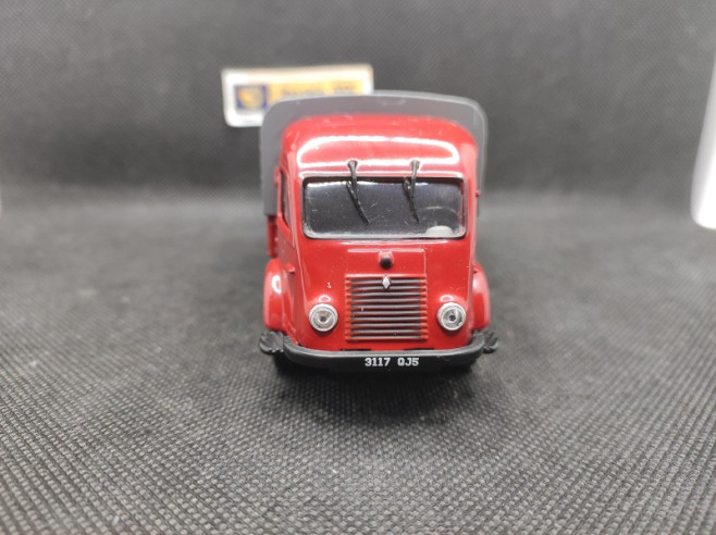 RENAULT 2 TONNES 4x2 BACHE 1947 - IXO - 1/43 | RENAULT 2 Tonnes 4x2 Bâché de 1947 |