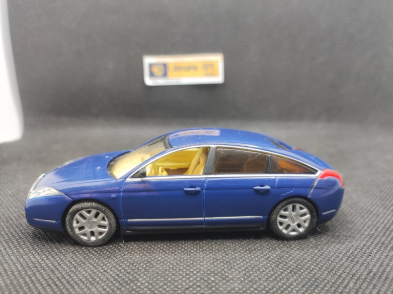 CITROEN C6 JACQUES CHIRAC 2005 - ATLAS - 1/43 | Citroen C6 Jacques Chirac 2005 - |