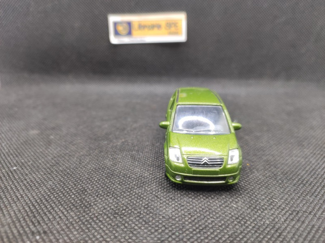 CITROEN C2 2004 - NOREV - N° 813 - 1/64 | Citroën C2 de 2004 -813 |