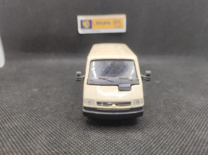 RENAULT TRAFIC - SOLIDO - N° 301 - 1/43 | Renault Trafic - 301 | 2