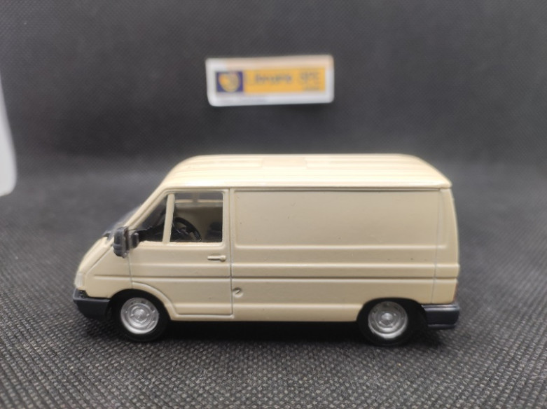 RENAULT TRAFIC - SOLIDO - N° 301 - 1/43 | Renault Trafic - 301 |