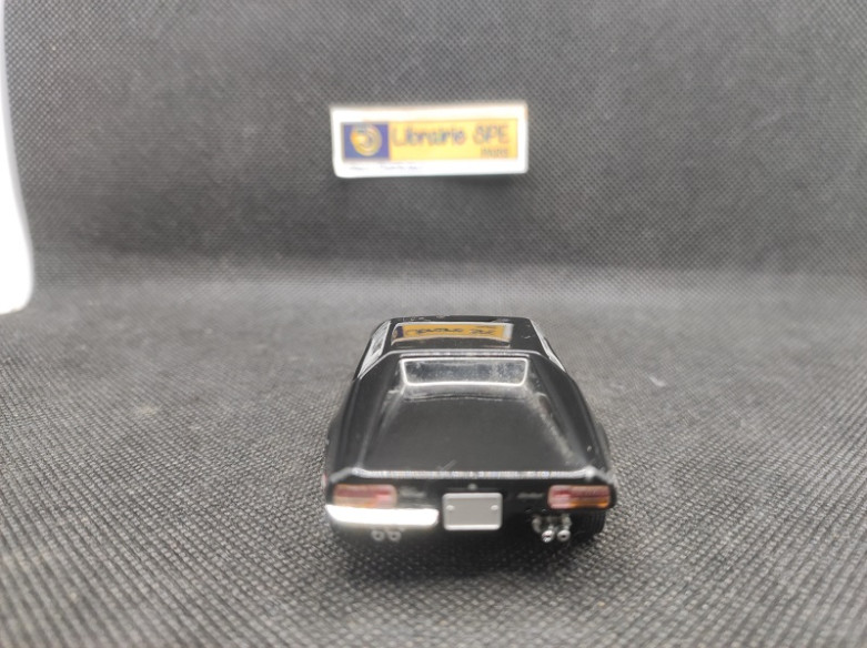 DE TOMASO PONTERA 1972 - MINICHAMPS - N° 1291 - 1/43 | De Tomaso Pontera Noir de 1972 - 1291 |
