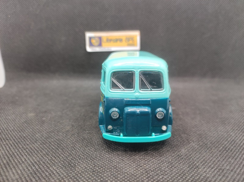 PEUGEOT D4A "ANTIQUITES BROCANTE" - SOLIDO - N° 4574 - 1/43 | Peugeot D4A "Antiquité Brocante" - 4574 |