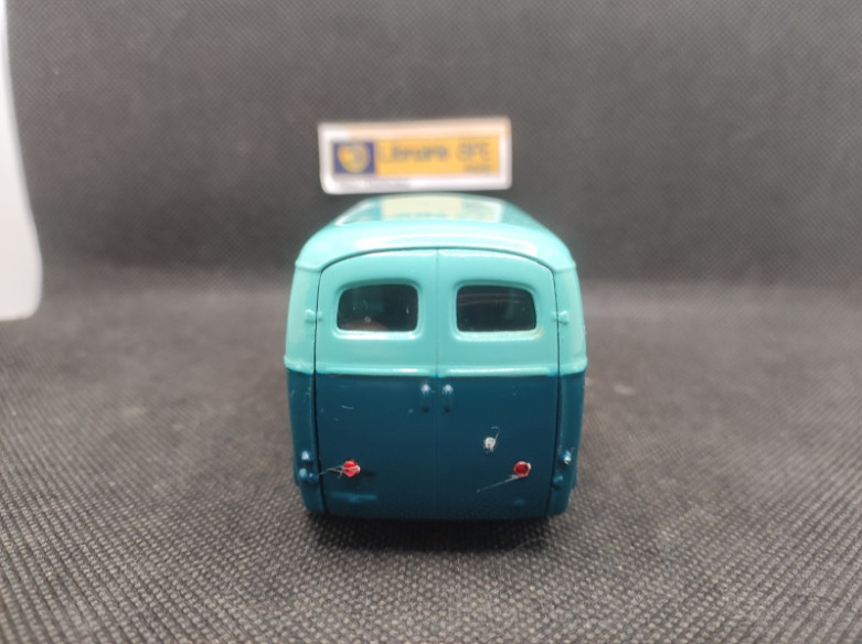 PEUGEOT D4A "ANTIQUITES BROCANTE" - SOLIDO - N° 4574 - 1/43 | Peugeot D4A "Antiquité Brocante" - 4574 |