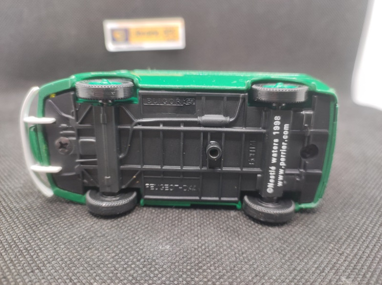 PEUGEOT D4A "PERRIER" - ELIGOR - 1/43 | Peugeot D4A " Perrier " |