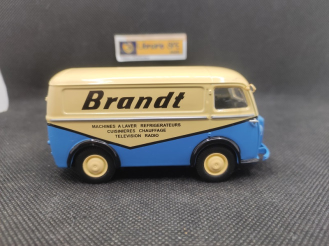 PEUGEOT D3A " BRANDT" - CORGI - N° 70612 - 1/43 | Peugeot D3A " Brandt" - 70612 |