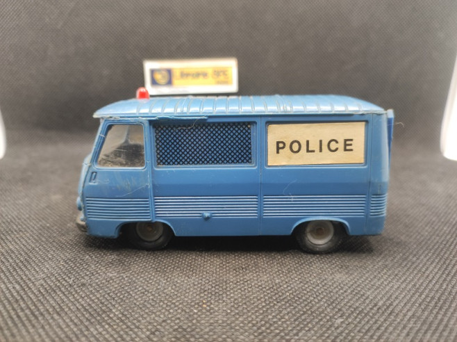 PEUGEOT J7 FOURGON POLICE - NOREV - 1/43 | Peugeot J7 Fourgon Police |