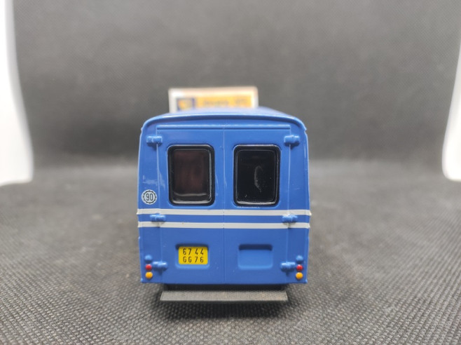 SAVIEM SG2 FOURGON RENAULT-ALPINEZ ASSISTANCE - IXO - N° 14 - 1/43 | Saviem SG2 Fourgon Alpine-Renault Assistance - 14 |