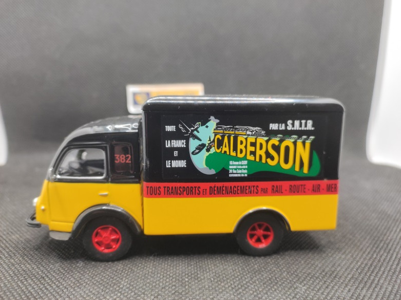 RENAULT GALION FOURGON TRANSPORT CALBERSON 1957 - IXO - N° 12 - 1/43 | Renault Galion Fourgon Transport Calberson - 12 |