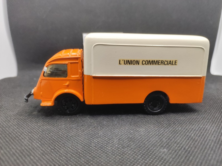 RENAULT GALION FOURGON "UNION COMMERCIALE" - MINITRUCKS - N° 6 - 1/50 | Renault Galion Fourgon "Unité Commerciale" - 6 |