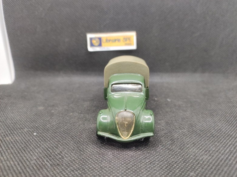 PEUGEOT 202 PICK-UP BACHE - RECORD - 1/43 | Peugeot 202 Pick-up Bâché |