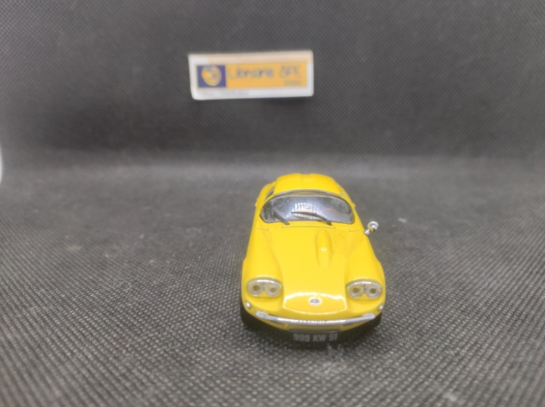 SOVAM 110 1966 - IXO - N° 27 - 1/43 | Sovam 110 de 1966 - 27 |