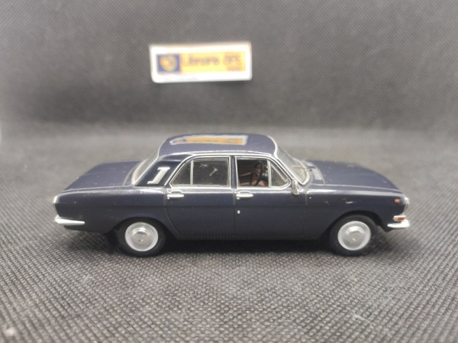 GAZ VOLGA M 24 1967 - IST MODELS - N° 009 - 1/43 | Gaz Volga M 24 de 1967 - 009 |