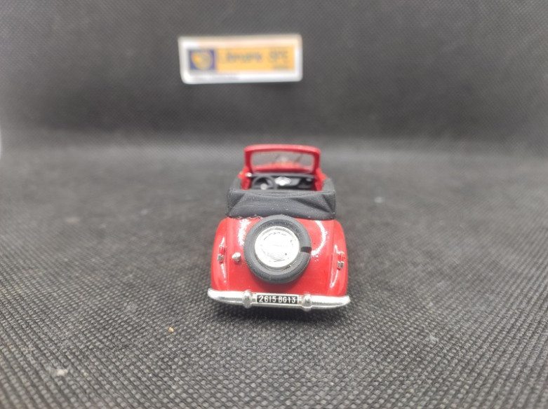 PANHARD DYNA X CABRIOLET 1946 - STARTER - N° 13 - 1/43 | Panhard Dyna X Cabriolet de 1946 - 13 |
